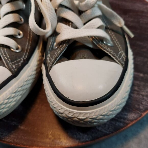 Converse  Chuck Taylor All Star Sneakers Size 7 Womens/ 5 Mens Canvas 1J794 - Picture 3 of 16